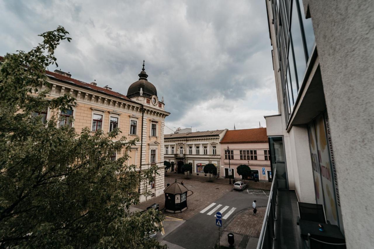 Ah Skynight Puskinova Apartman Kassa Kültér fotó